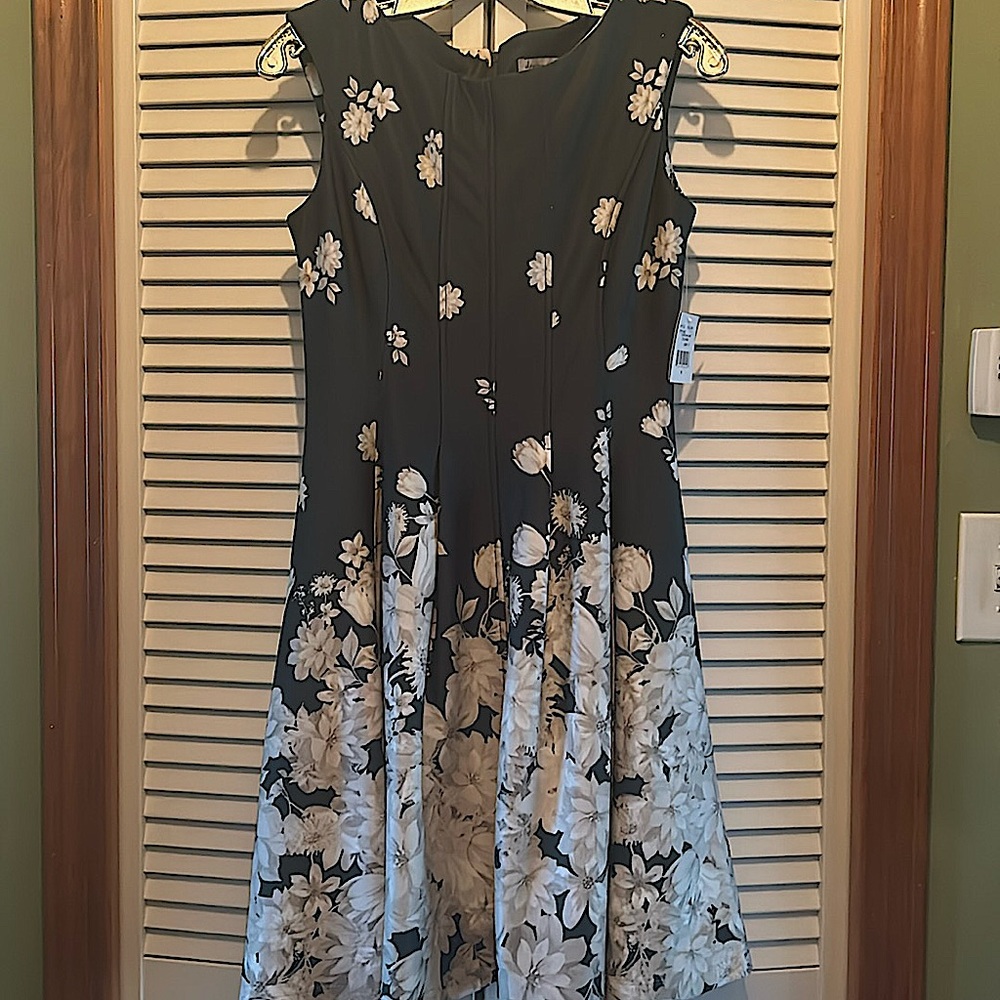 Danny & Nicole floral dress